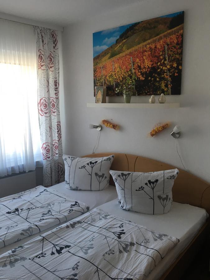 Pension "Am Markt" Трайс-Карден Экстерьер фото